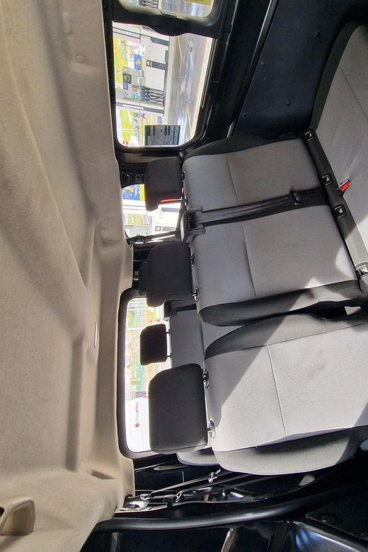 Taxi Trasnfer From Aeroport Lisbon to City Center - Service Overview