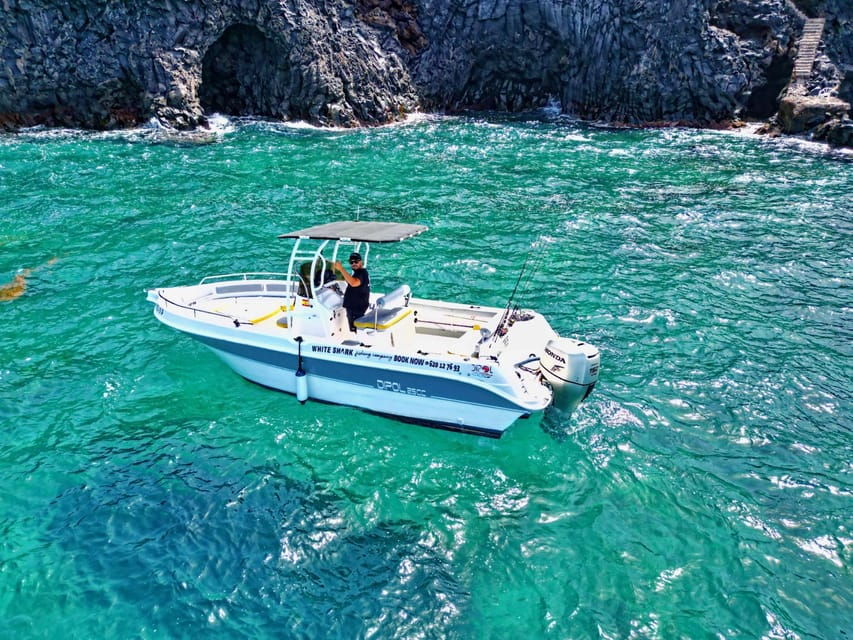 Tenerife: Private Boat Tour for 4 Hours, Exclusive Trip With All-Inclusive.