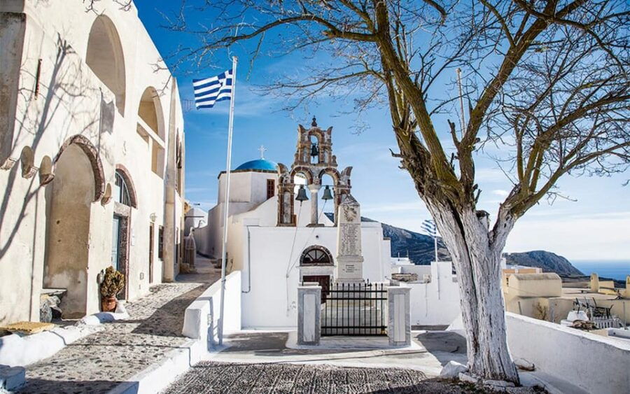 The Picturesque Locals: Santorinis Tradition & Culture Tour
