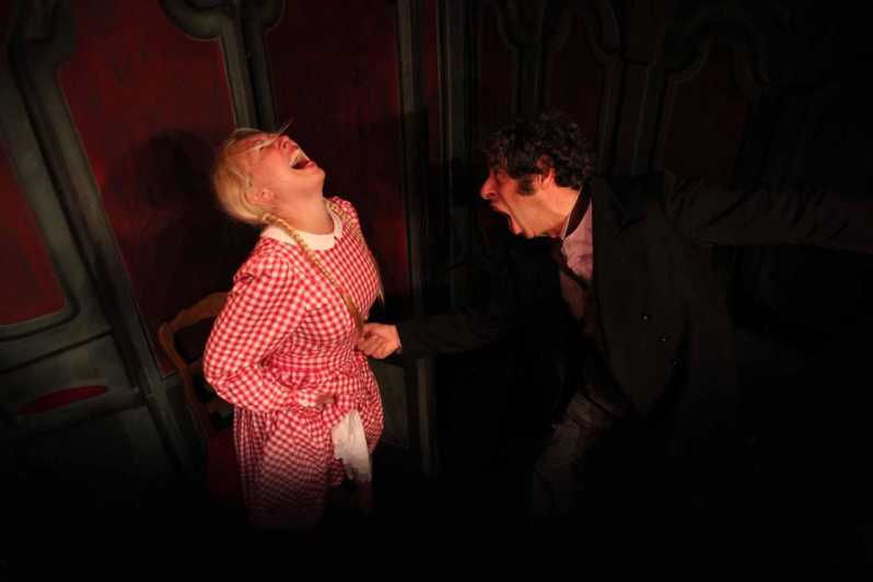 Theatre in Paris: the Lesson (La Leçon) - Show Overview