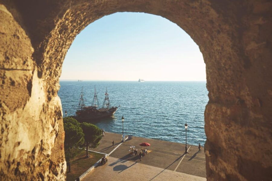 Thessaloniki Highlights: Private Minivan Hop-On Hop-Off Tour