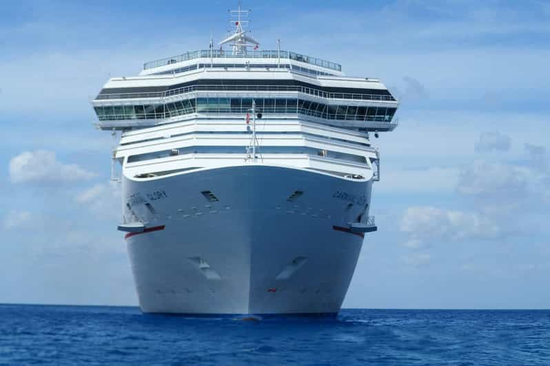 To/ From London Gatwick Airport to Southampton Cruise Port