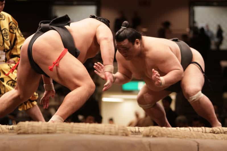 Tokyo: Sumo Wrestling Tournament A-Class Seat & Interpreter - Overview of the Experience