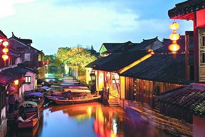 Tongli and Zhouzhuang Water Town Private Day Tour From Wuxi