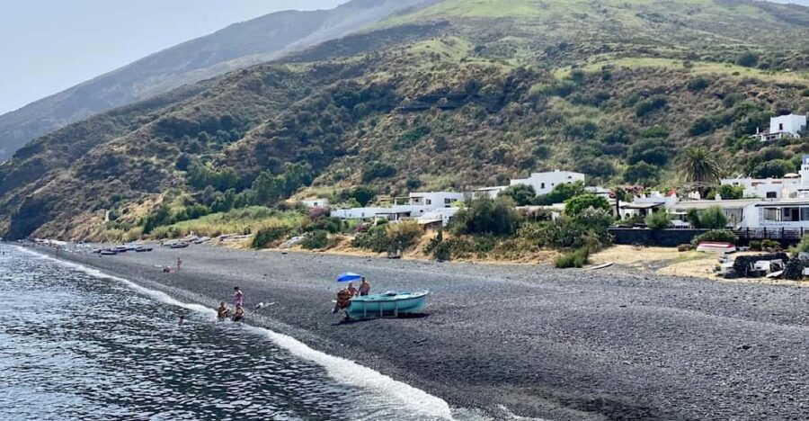 TOUR: PANAREA AND STROMBOLI (MAX 12 P.)