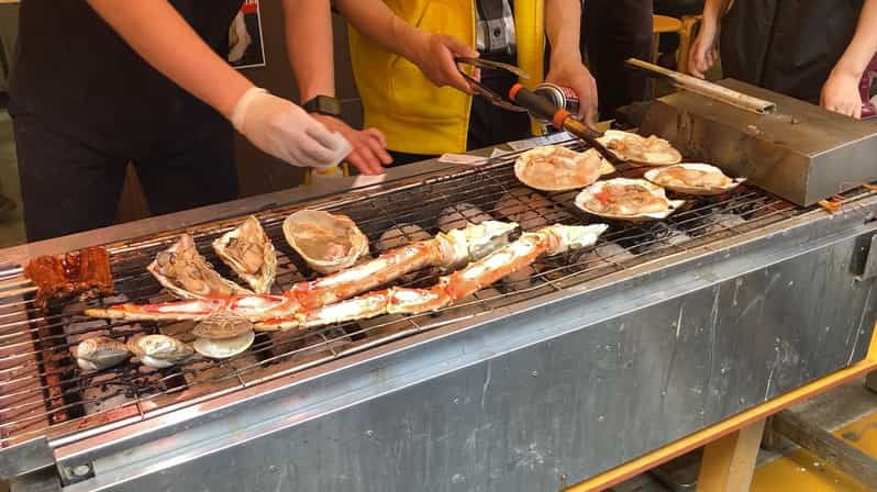 Tsukiji Fish Market Culture Walking and Food Tour