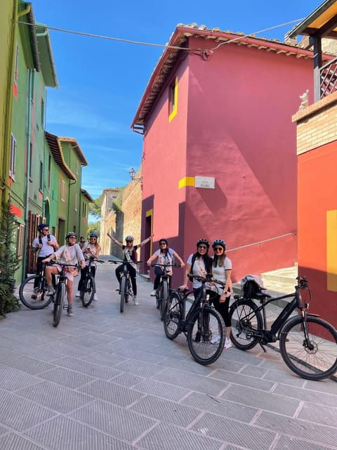 Tuscany E-Bike Tour With Pizza Making by Bike