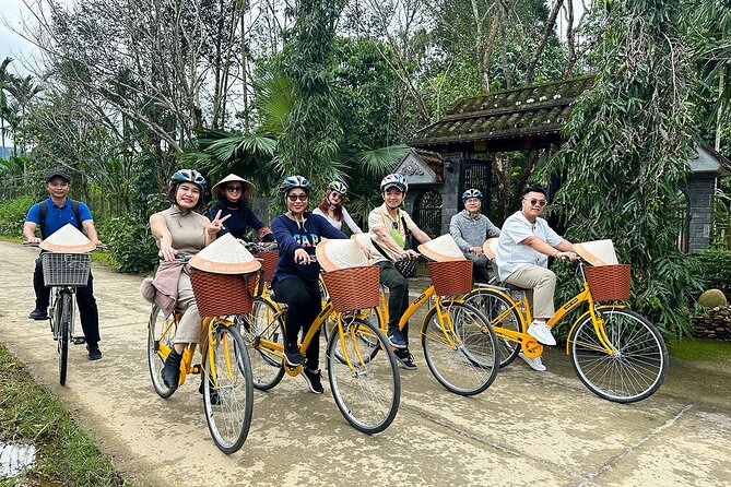 Two-day Loc Yen Ancient Village & Phu Ninh Lake - Tour Details