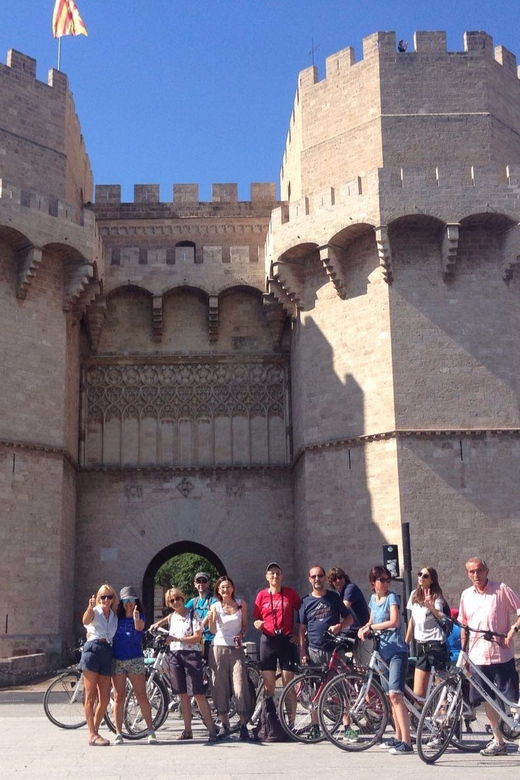 Valencia: 3-Hour City Bike Tour - Tour Overview