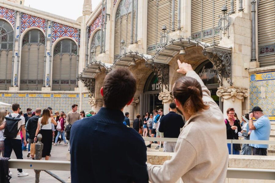 Valencia: Gourmet Tapas and Wine Self-Guided Tour - Tour Overview