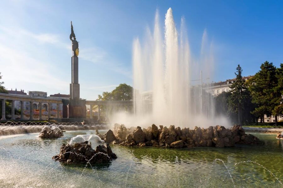 Vienna Cultural Heritage: Walking Tour With Audio Guide