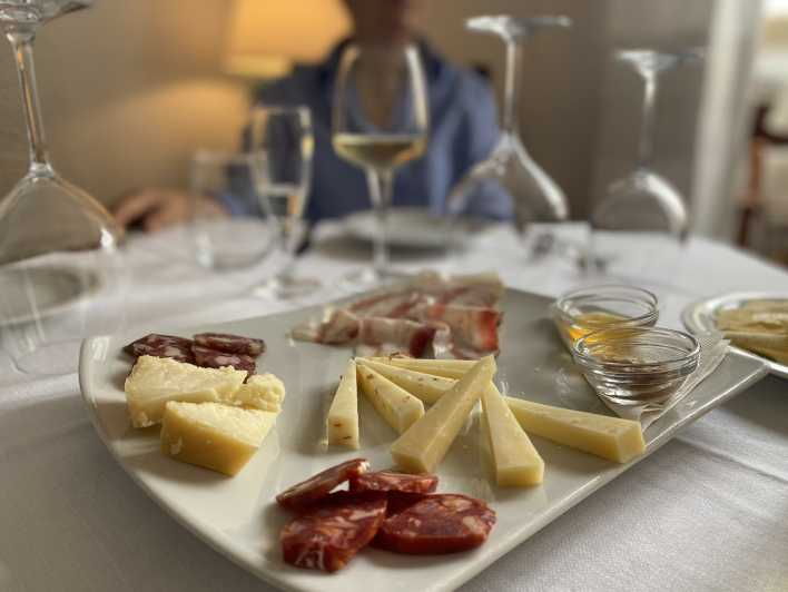 Villasimius: Guided Tasting of Local Wines and Food