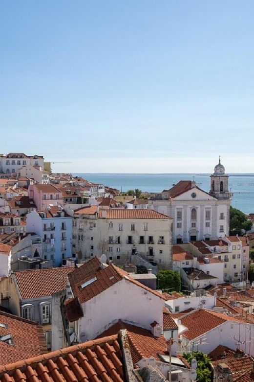 Visit the City of Lisbon in a Fun and Personalized Way - Activity Overview
