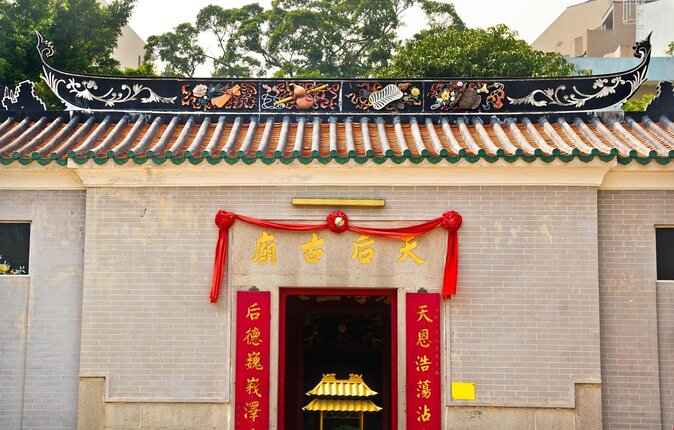 Yau Ma Tei: A Self-Guided Audio Tour in the Heart of Kowloon