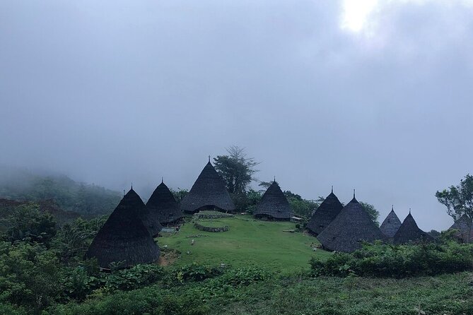 2 Days Private Tour in Wae Rebo With Accommodation - Good To Know