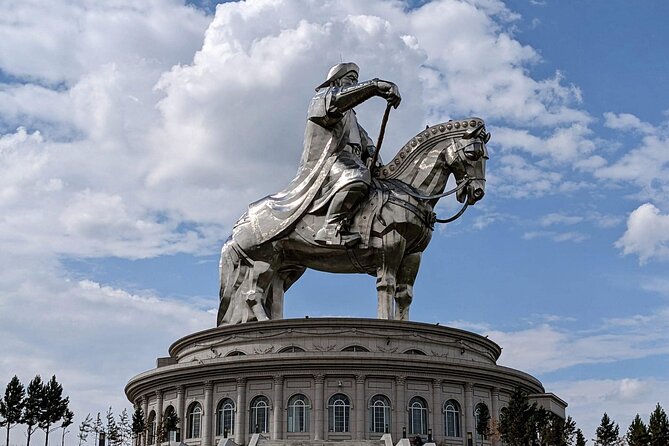 1 Day Chinggis Khaan Statue & Terelj National Park Private Tour - Pickup Information