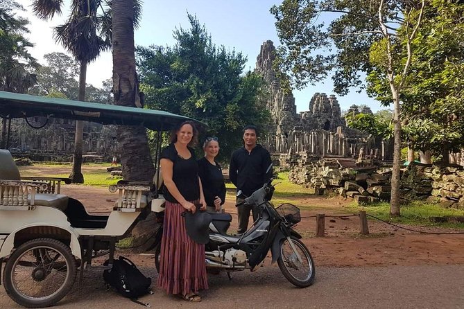 1 Day -Tuk Tuk Happy Tour to Angkor Wat - Inclusions