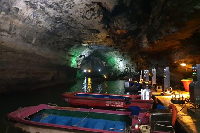 1-Day Zhangjiajie Tour: Grand Canyon With Glass Bridge and Yellow Dragon Cave - Glass Bridge Experience