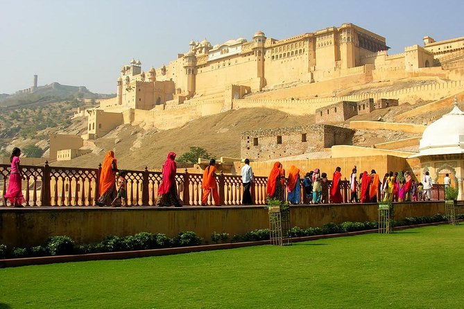 2-Day Guided Jaipur Tour From Delhi by Car With Hotel & Entry Fee (Options) - Hotel Accommodation Options