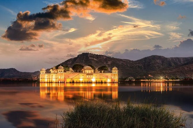 2 Days Jaipur City Tour From Delhi - Accommodation Details
