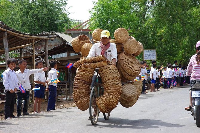 2 Days Private Guide Tour Phnom Penh Overland to Siem Reap via Kompong Thom - Accommodation Details