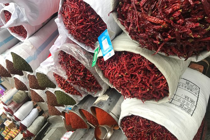 3 Hours Chengdu Spices and Chinese Medicine Market Visit (Whole-Sales Market) - Included Amenities
