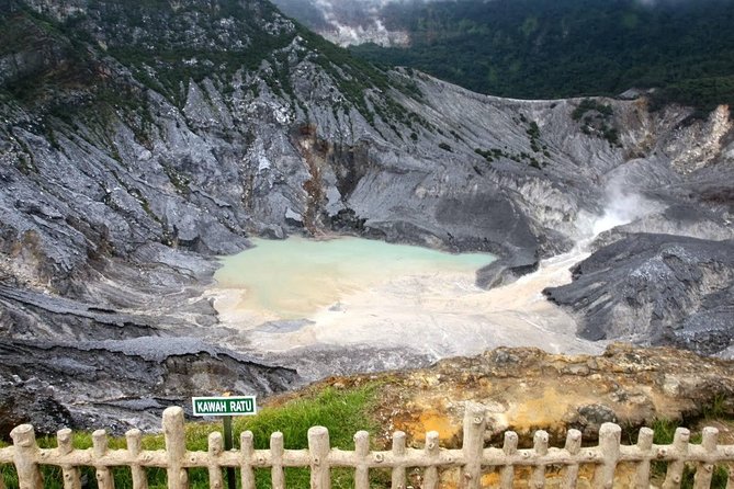 4 Day 3 Night City Tour Jakarta - Bandung - Bandung City Exploration