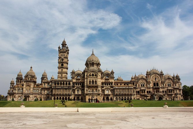 Ahmedabad to Unity Heights: Heritage and Nature Expedition - Guided Heritage Walks and Nature Exploration