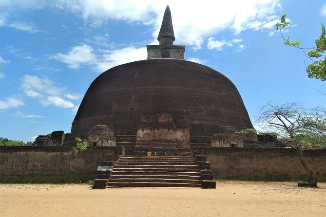 All Inclusive Dambulla And Polonnaruwa Day Tour From Anuradhapura - Meeting and Pickup Details