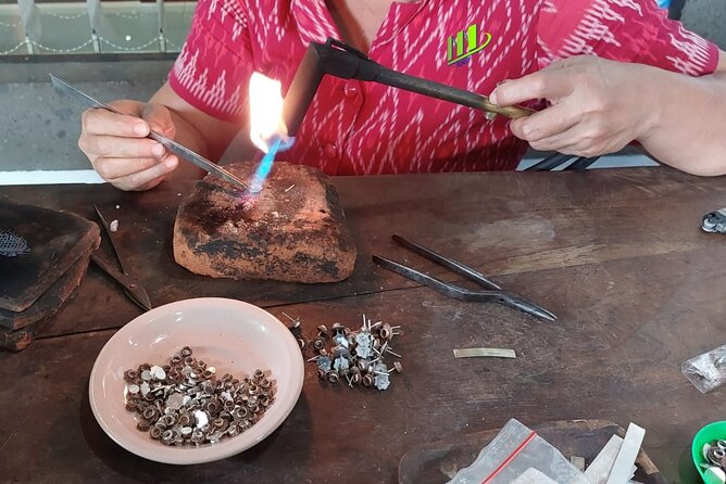 Balinese Silver Jewelry Class Program in Celuk Village - Instructor and Materials