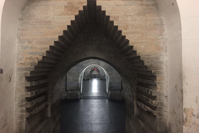 Beijing Outskirts Tour to Long Qing Gorge (cruise) and Ding Tomb - Long Qing Gorge Cruise