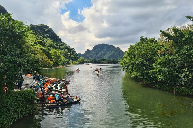 Bich Dong Trang An Private Day Tour Visit Local Family & Boating - Activities and Itinerary Highlights