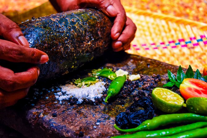 Cooking Experiment With Sri Lankan Spices From Matale - Traditional Sri Lankan Lunch