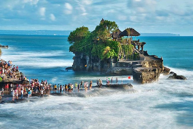 Customizable 10h Tours in a 14-Seater Bus - Pickup Information and Logistics