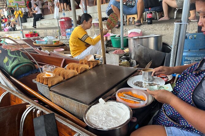 Damnoen Saduak Floating Market River Kwai and Train Ride Tour - Meeting Point and Start Time