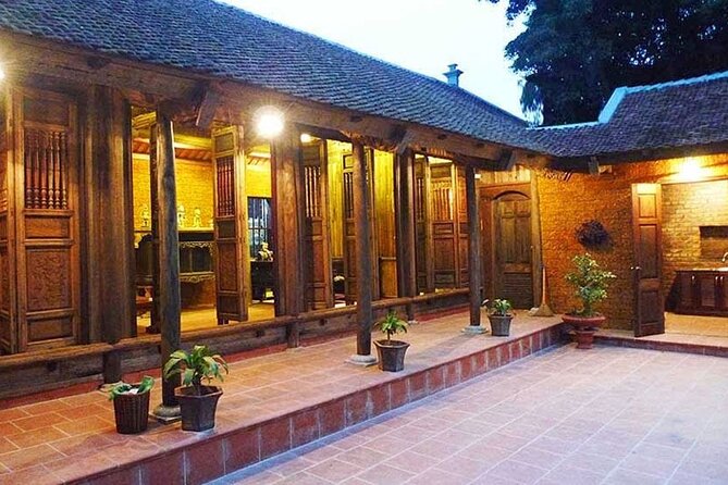 Duong Lam Ancient Village Exploring - Private Tour - Traditional Activities
