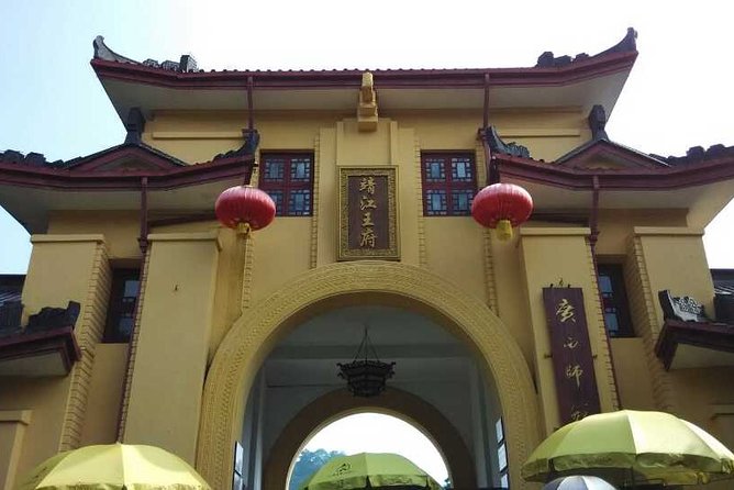 Elephant Trunk Hill and Duxiu Peak Guilin Private Day Tour - Itinerary Overview