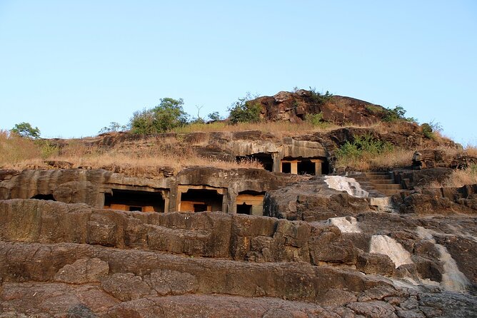 Ellora Caves Tour From Mumbai With Breakfast & Lunch (Flight Excluded) - Meeting and Pickup Details