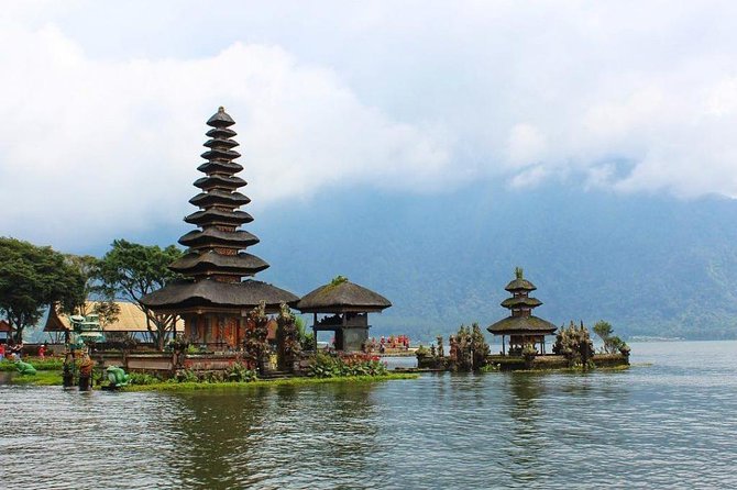 Famous Temples Tour With Tanah Lot Sunset - Price and Booking Information