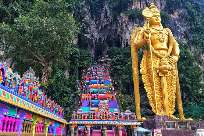 Genting Highland Full-Day Trip En-route Batu Caves - Batu Caves Exploration