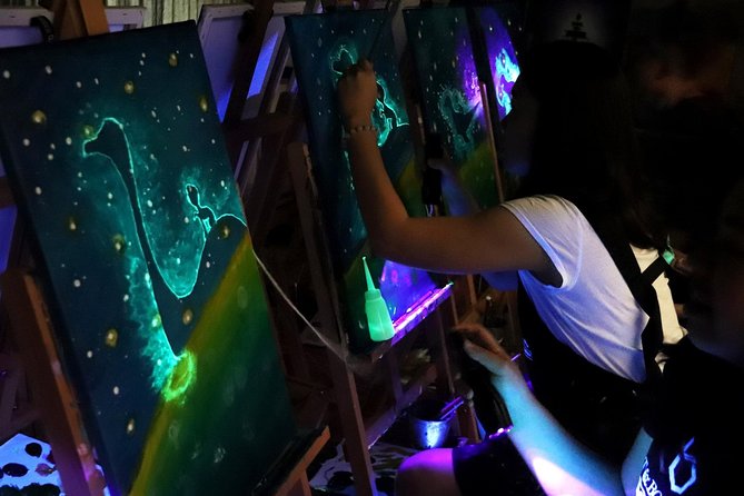 Glow Sip & Paint - Inclusions and Start Time