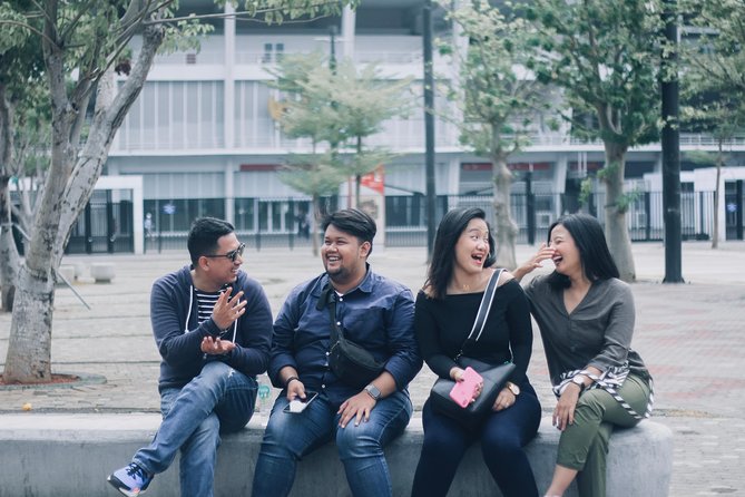 Go Around Jakarta - Inclusions