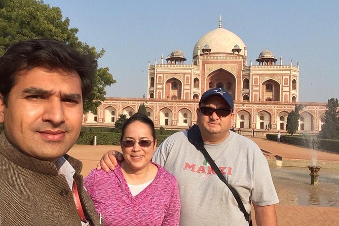 Golden Triangle: Delhi Agra Jaipur Delhi Tours by Toyota Car. - Booking Information