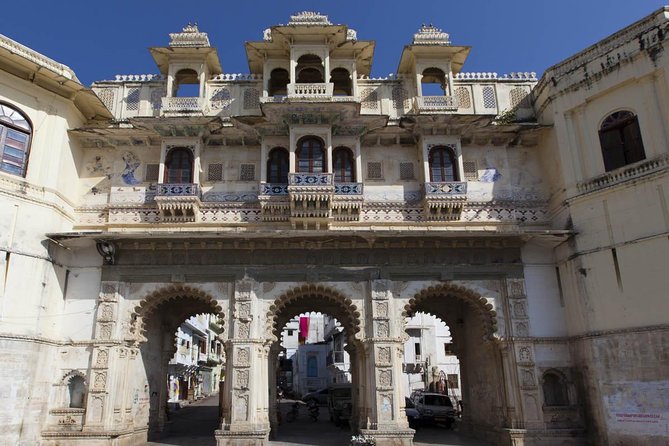 Guided Udaipur Tour With Drop Off To Jodhpur Next Day. - Pickup Information
