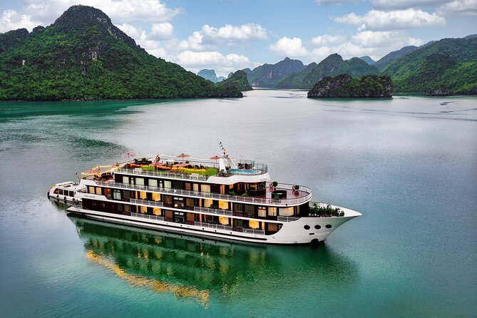 Halong Rosa Cruise 3 Days 2 Night Visiting and Kayaking Halong Bay - On-board Activities and Dining