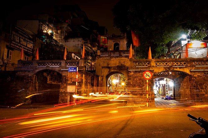 Hanoi by Night Photo Tour - Tour Details