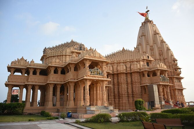 Historical and Spiritual Sojourn: Rajkot to Somnath Tour - Additional Considerations