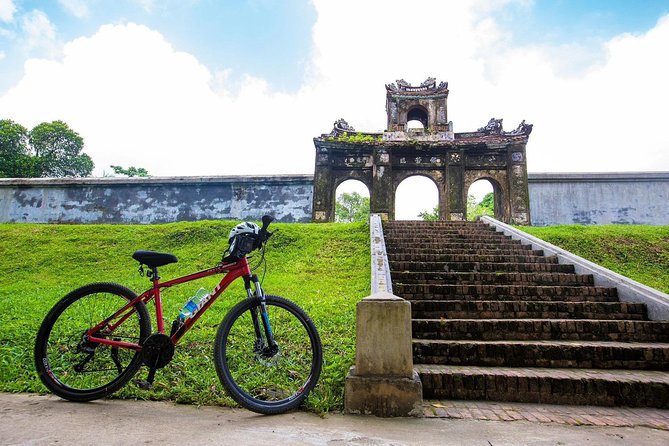 Hue Day Tour - Bike to Thuy Bieu Village - Booking Details
