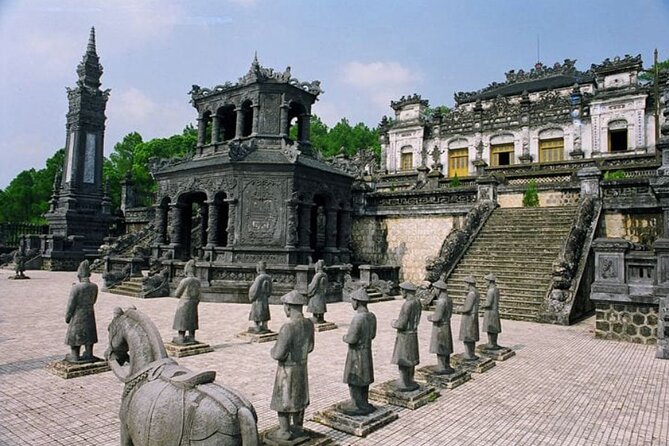 Hue Imperial Citadel: Deluxe 1 Day Tour From Danang/Hoi An - Transportation Details