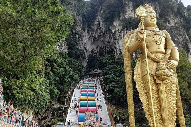Kuala Lumpur Airport to Genting Highlands Enroute Batu Caves - Route to Batu Caves